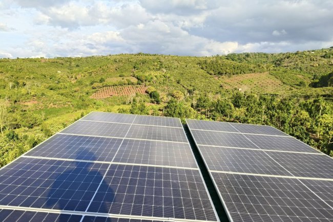 Lắp đặt hệ thống năng lượng mặt trời – giải pháp tiết kiệm chi phí với Đức Thành Solar