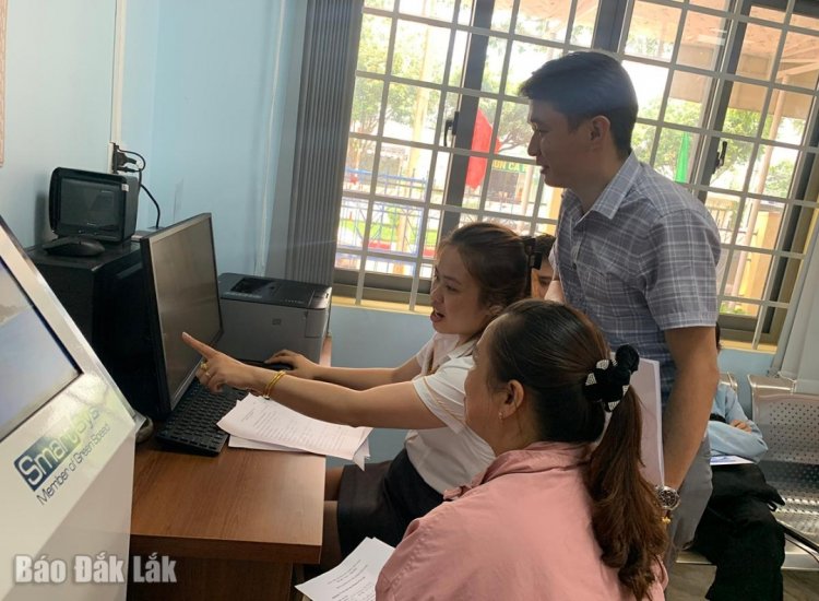 Xây dựng hạ tầng số đồng bộ, hiện đại là một trong bốn nhiệm vụ trọng tâm và ưu tiên chiến lược của tỉnh Đắk Lắk, đặc biệt trong bối cảnh cuộc cách mạng công nghiệp 4.0 đang diễn ra mạnh mẽ.