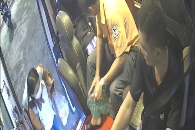 Đấu tranh tâm lý bất thành, nữ sinh viên bị "bắt cóc online" từ Đắk Lắk xuống TP HCM